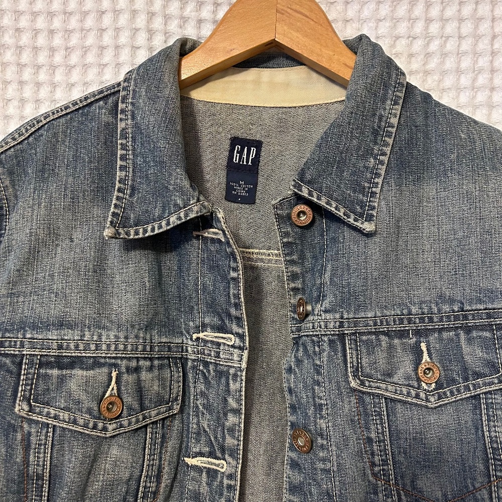 Gap Jean Jacket Size M(Vintage)